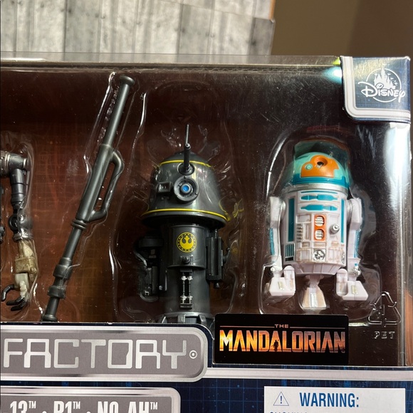 Disney Droid Factory Action Figure Set - - Picture 3 of 4